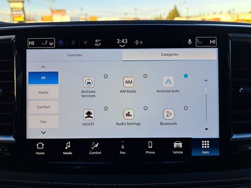 New 2026 Chrysler Pacifica Limited w/ Uconnect Theater Family Group image 22