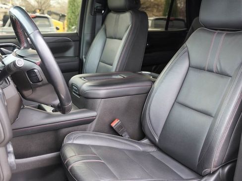 Used 2021 Chevrolet Tahoe RST image 13