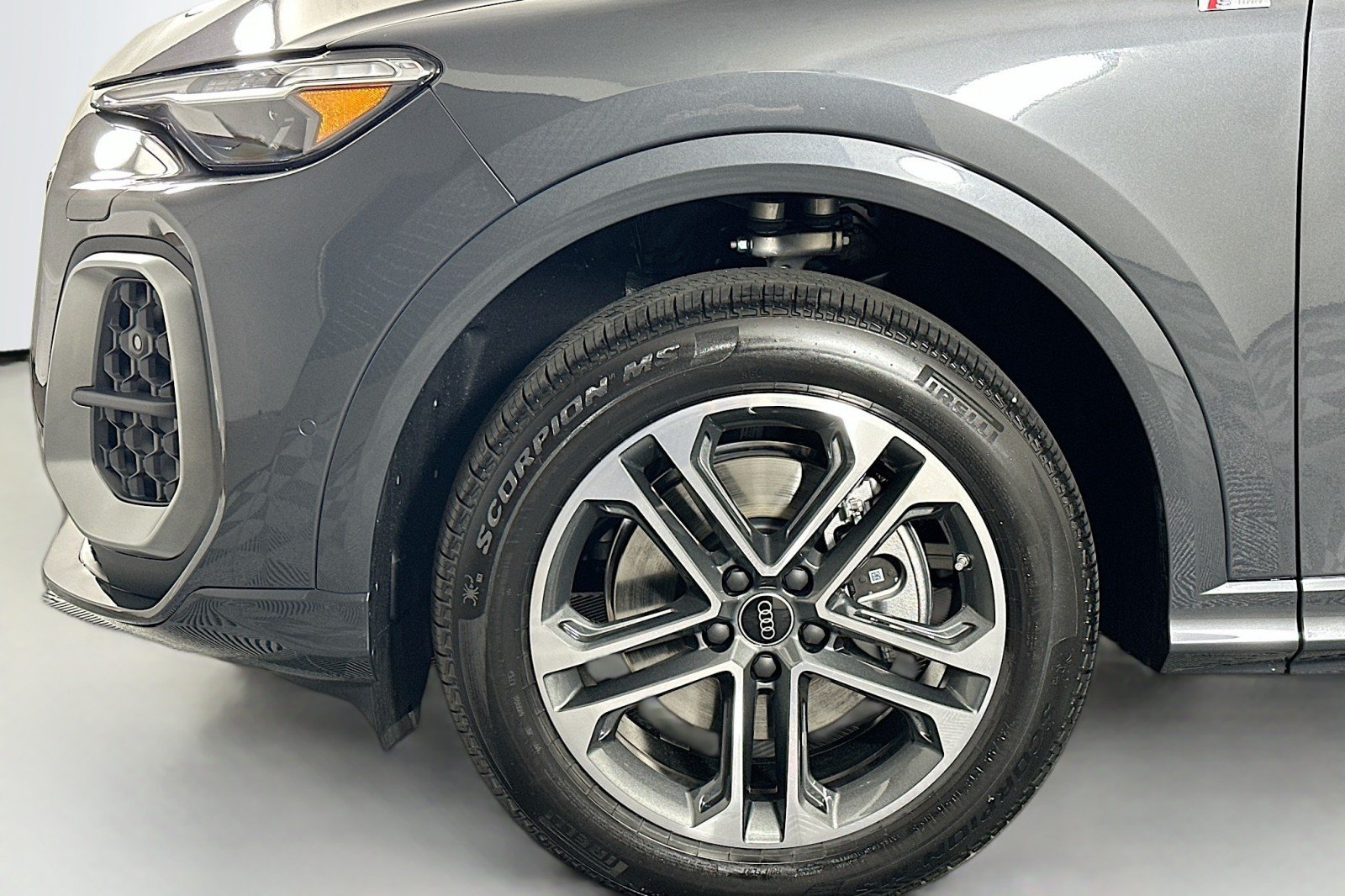 New 2026 Audi Q5 Premium Plus AWD/4WD image 11