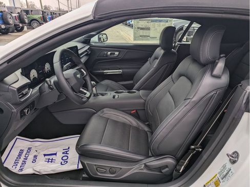 New 2025 Ford Mustang Premium image 26
