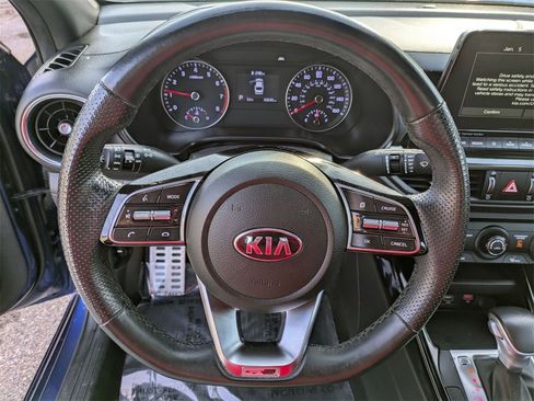 Used 2021 Kia Forte GT-Line w/ GT-Line Premium Package image 17