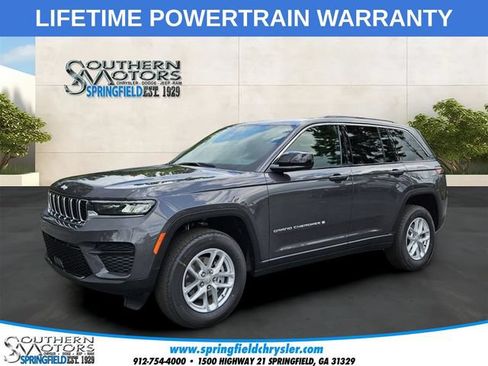 New 2025 Jeep Grand Cherokee Laredo X w/ Luxury Tech Group I RWD image 1