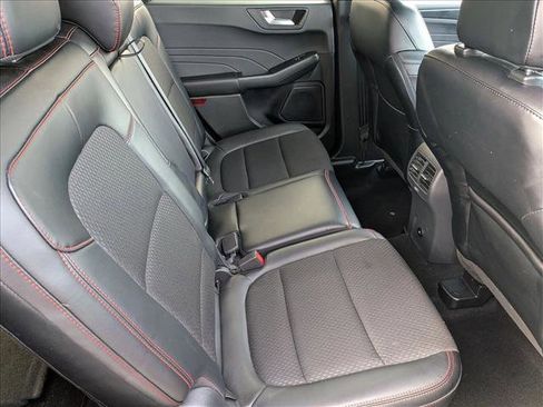 Used 2025 Ford Escape ST-Line image 18