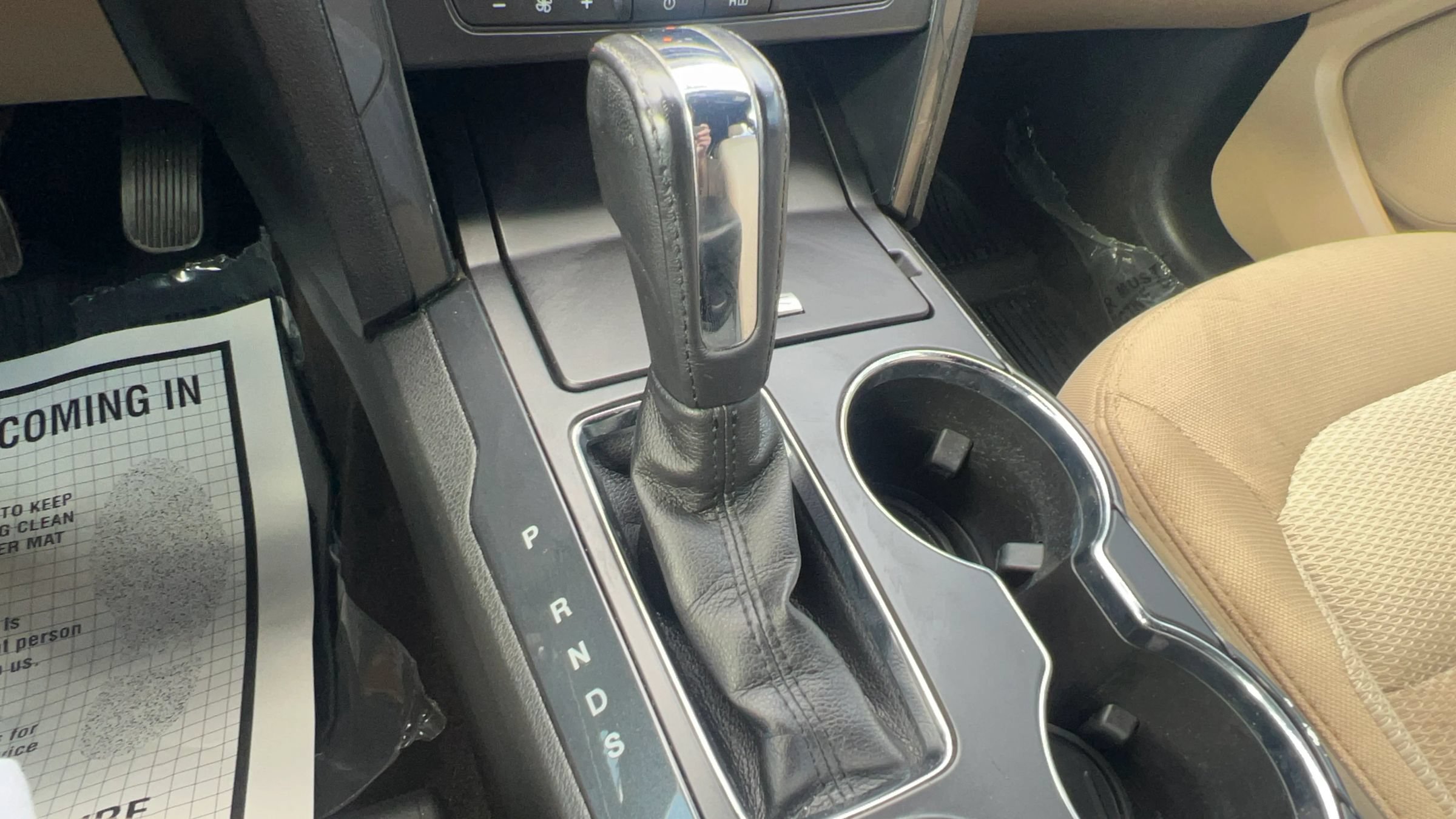 Used 2017 Ford Explorer XLT FWD image 18