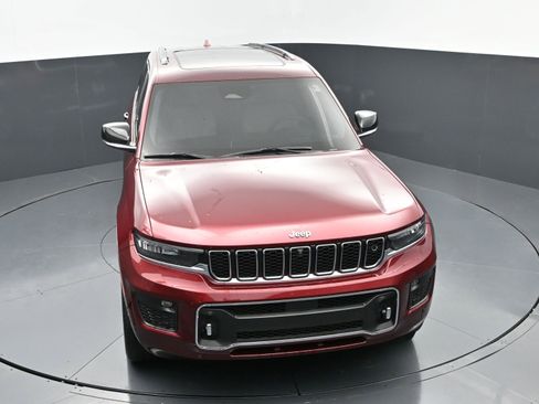 Used 2021 Jeep Grand Cherokee L Overland w/ Advanced Protech Group III image 34