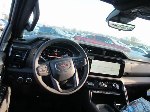 New 2026 GMC Sierra 2500 AT4 w/ AT4 Premium Plus Package image 15