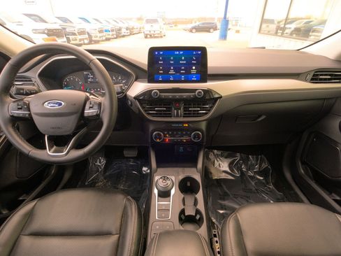 Used 2022 Ford Escape SEL image 33