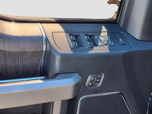 Used 2020 Ford F250 Lariat w/ Lariat Ultimate Package image 15