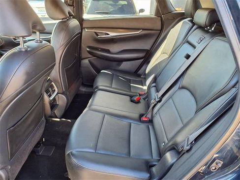 Used 2024 INFINITI QX50 Luxe image 9