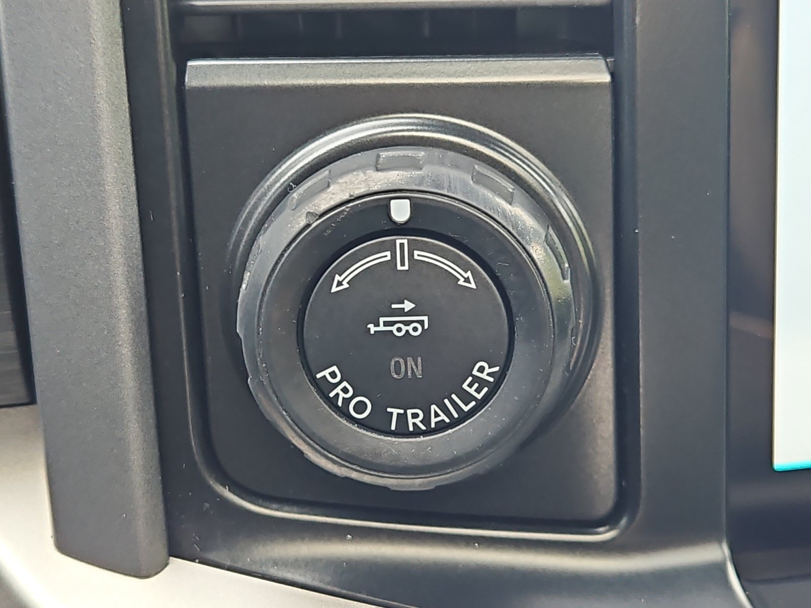 Used 2021 Ford F150 XLT w/ Equipment Group 302A High AWD/4WD image 22