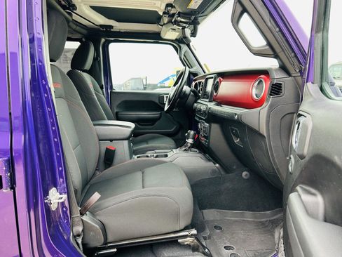 Used 2023 Jeep Wrangler Unlimited Rubicon w/ Xtreme 35 Tire Package image 28