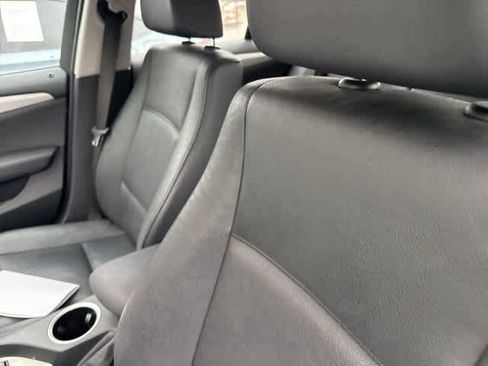 Used 2015 BMW X1 xDrive28i image 6