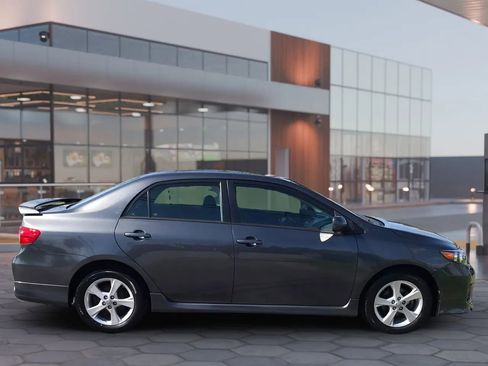 Used 2012 Toyota Corolla S image 4