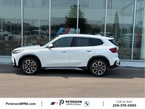 New 2026 BMW X1 xDrive28i w/ Convenience Package AWD/4WD image 2