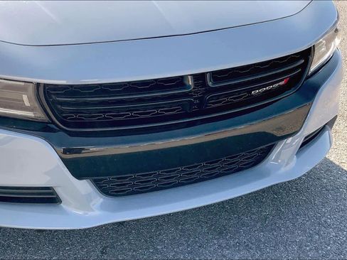 Used 2022 Dodge Charger SXT w/ Blacktop Package image 30