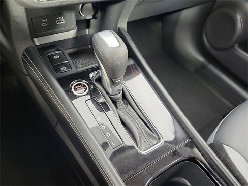 Used 2024 Nissan Kicks SR w/ SR Premium Package image 22