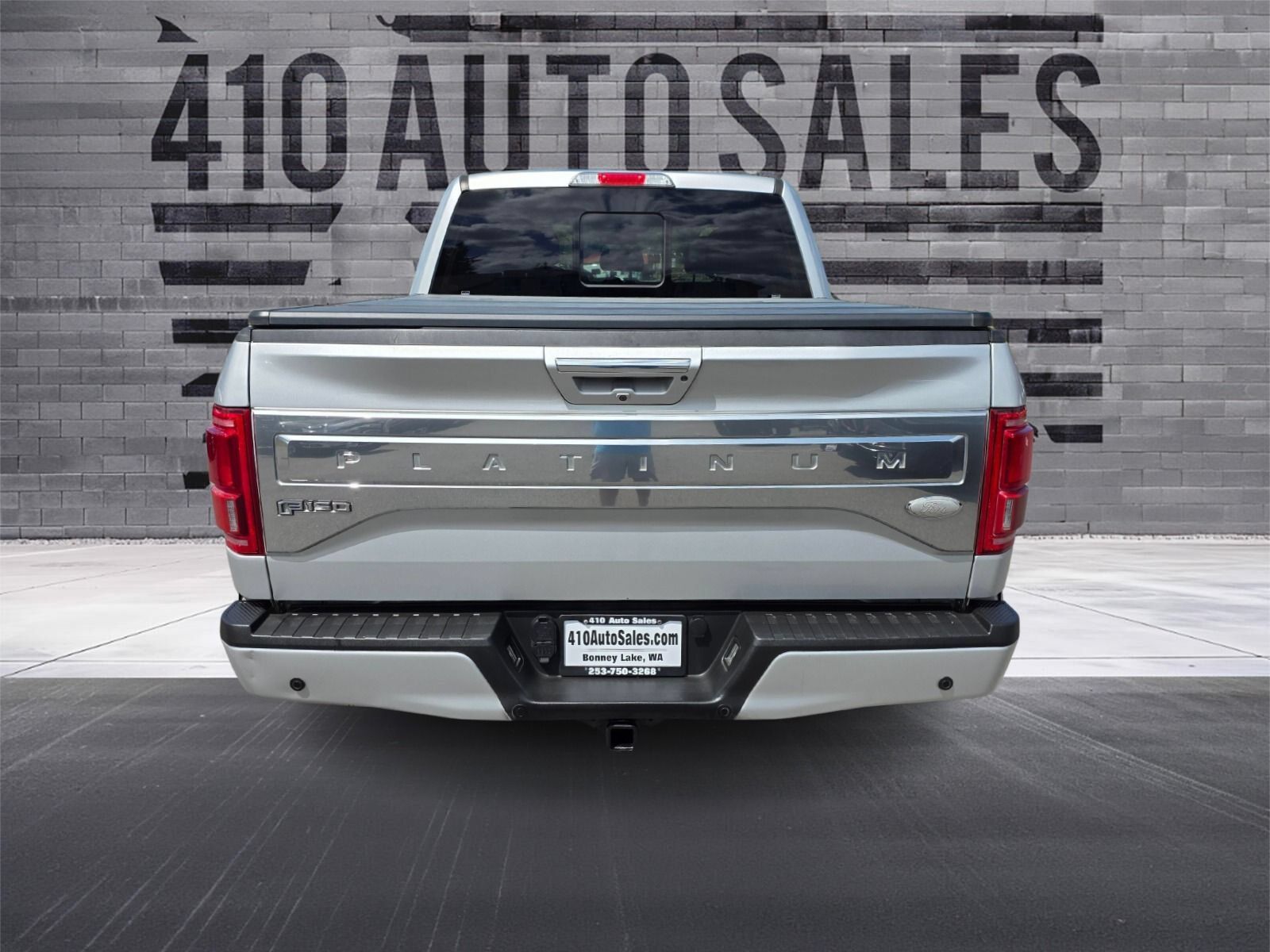 Used 2015 Ford F150 Platinum w/ Max Trailer Tow Package AWD/4WD image 7