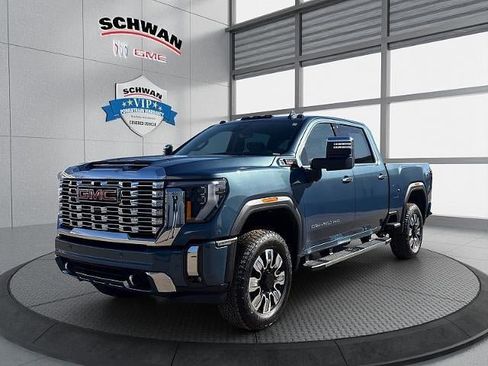 New 2026 GMC Sierra 2500 Denali w/ Denali Reserve Package image 8