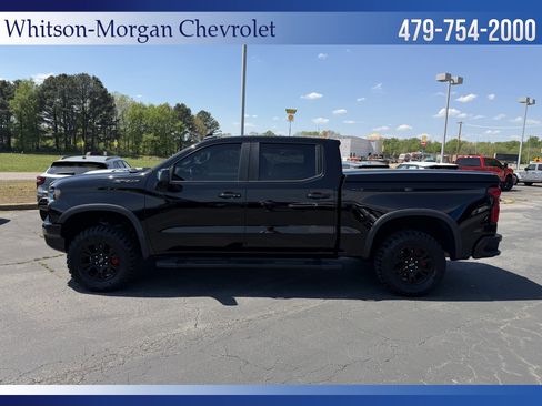Used 2022 Chevrolet Silverado 1500 ZR2 w/ Technology Package image 8