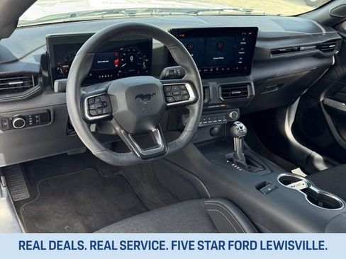 Certified 2024 Ford Mustang Coupe image 10