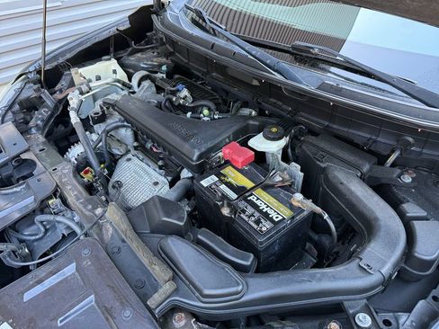 Used 2014 Nissan Rogue S AWD/4WD image 23