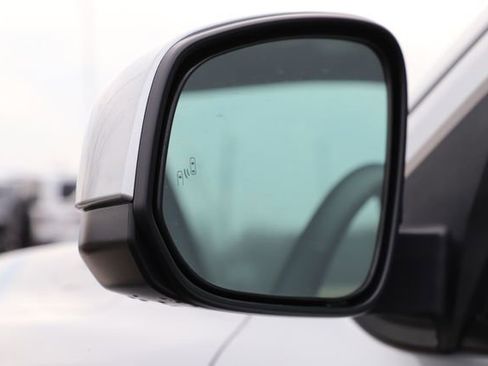 Used 2024 Toyota Tacoma SR5 image 12