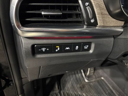 Certified 2022 Kia Telluride SX w/ SX Prestige Package image 40