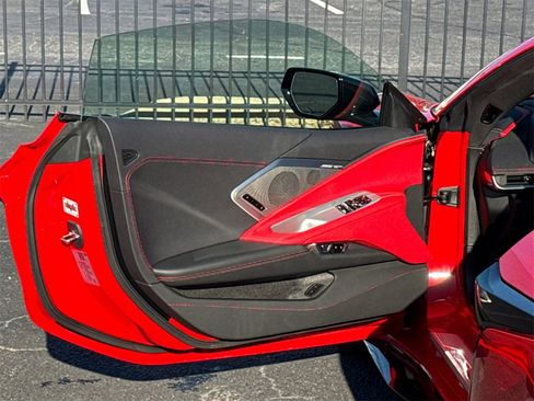 Used 2023 Chevrolet Corvette Z06 image 11