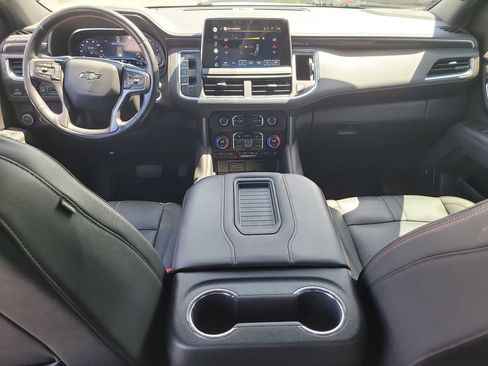 Used 2022 Chevrolet Tahoe RST w/ Luxury Package RWD image 14