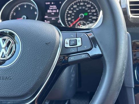 Used 2017 Volkswagen Golf SEL image 20