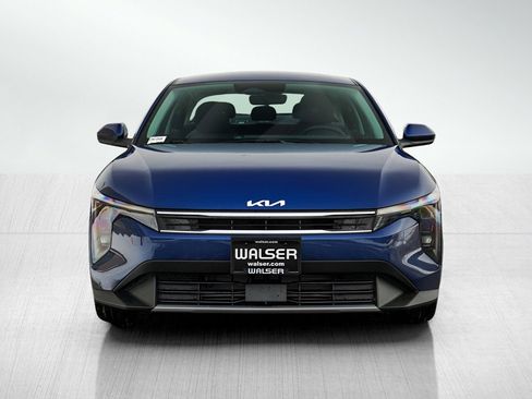 New 2025 Kia K4 EX image 2