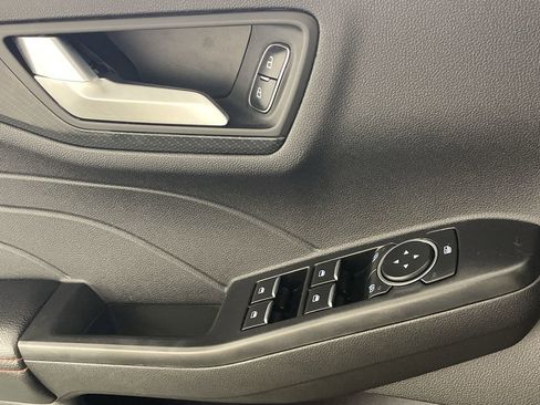 Used 2024 Ford Escape ST-Line image 16