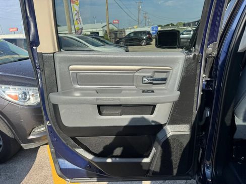 Used 2018 RAM 1500 Big Horn AWD/4WD image 9