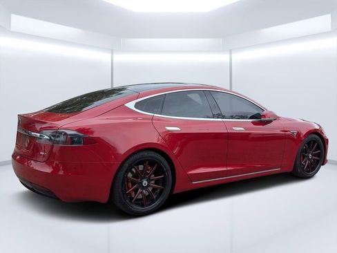 Used 2016 Tesla Model S AWD image 3