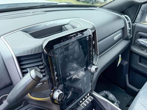 New 2026 RAM 2500 Big Horn AWD/4WD image 22