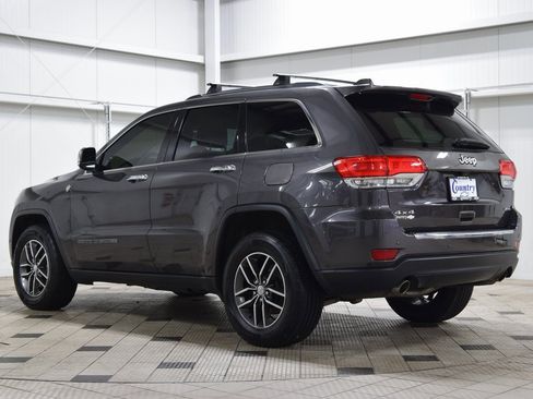 Used 2017 Jeep Grand Cherokee Limited image 6