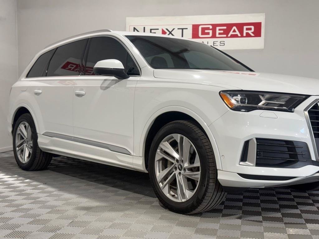 Used 2021 Audi Q7 2.0T Premium w/ Convenience Package AWD/4WD image 2