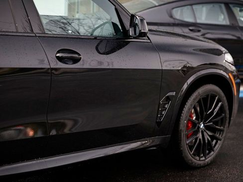 New 2026 BMW X5 sDrive40i w/ M Sport Package image 8