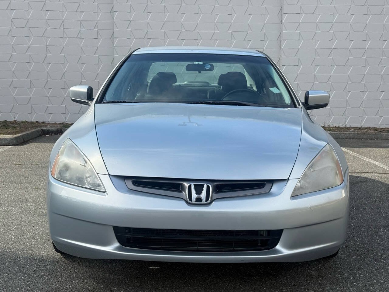 Used 2005 Honda Accord Hybrid Sedan image 3
