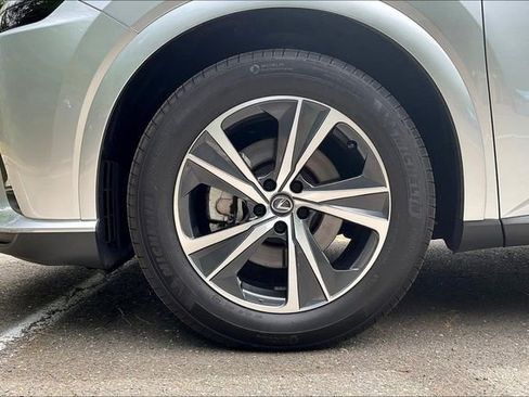 Used 2023 Lexus RX 350 Premium w/ Accessory Package (Z1) AWD/4WD image 34