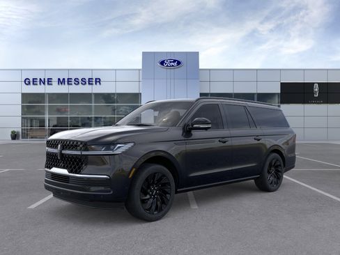 New 2026 Lincoln Navigator L Reserve w/ Jet Appearance Package AWD/4WD image 23