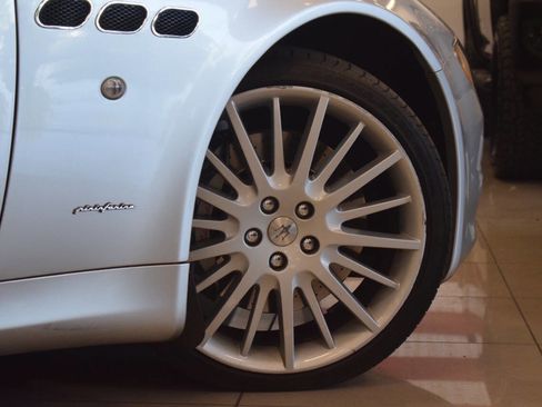 Used 2011 Maserati Quattroporte S RWD image 39