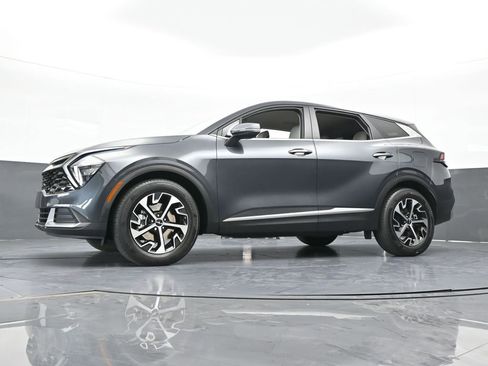 Used 2023 Kia Sportage EX image 57