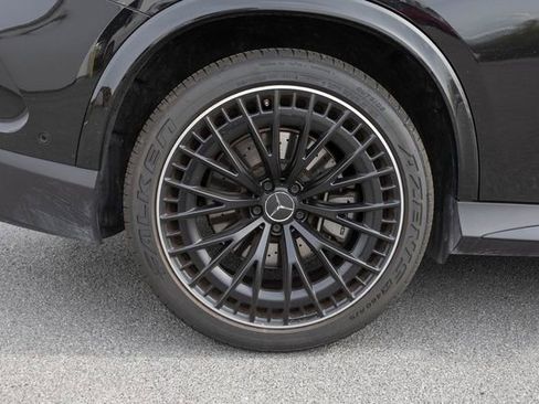 Certified 2025 Mercedes-Benz GLC 43 AMG 4MATIC image 10