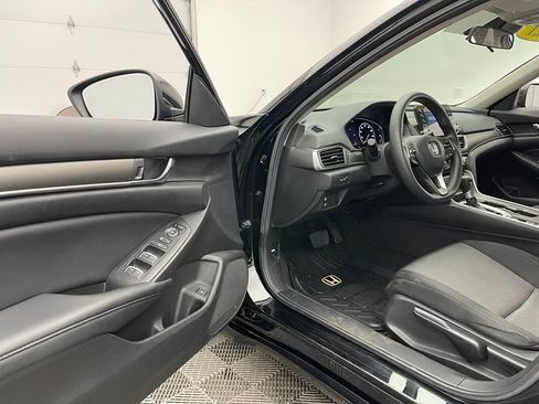 Used 2021 Honda Accord LX image 13