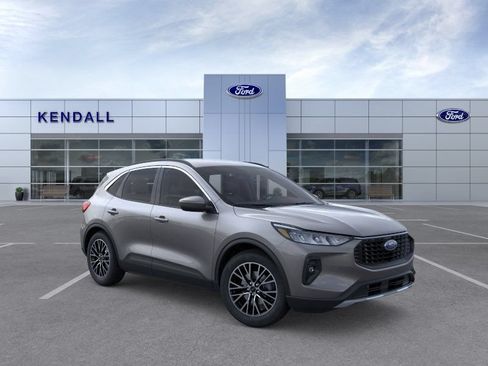 Used 2025 Ford Escape SE FWD image 7