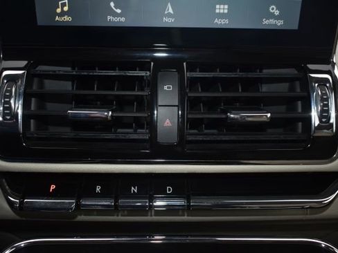 Used 2018 Lincoln Navigator L Reserve w/ Technology Package image 37