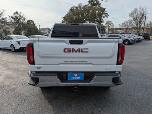 Used 2022 GMC Sierra 1500 SLT image 21