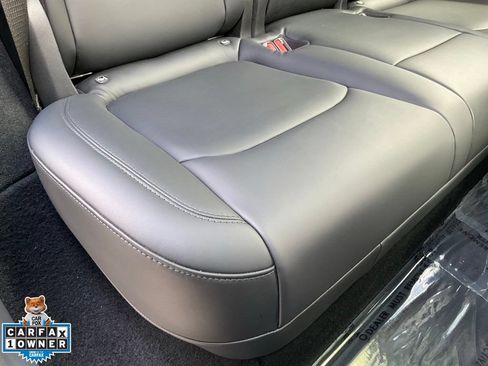 Used 2023 Tesla Model Y Long Range AWD/4WD image 61
