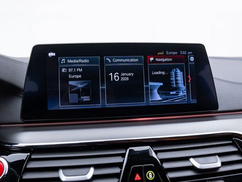 Used 2019 BMW M5 image 22